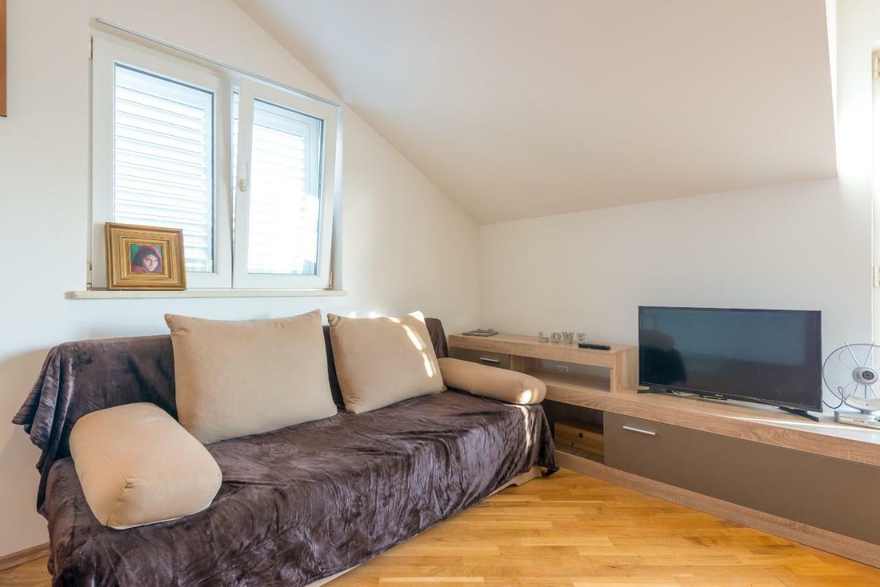 Majestic Lookout - Apartment Rixi Dubrovnik Bagian luar foto